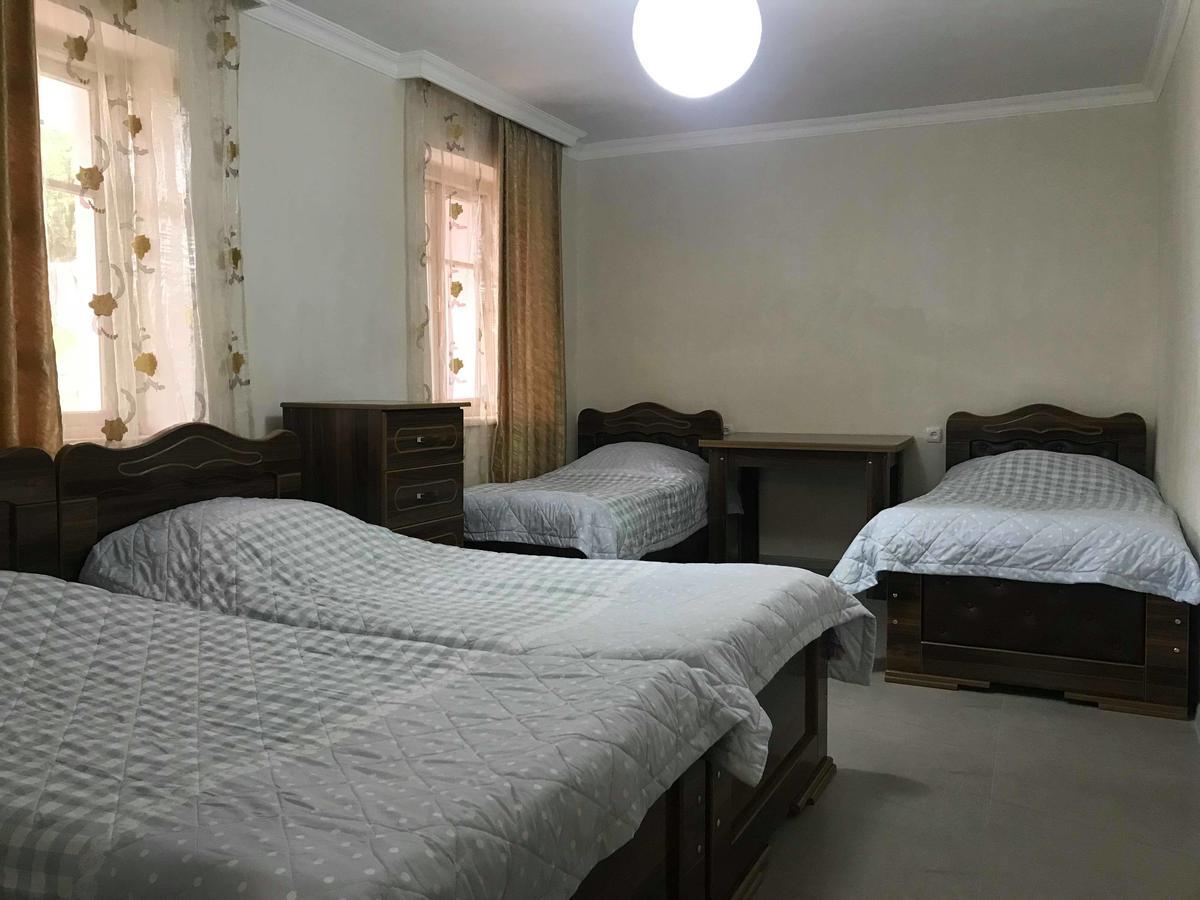 Guest House Racha Ambrolauri Exterior photo
